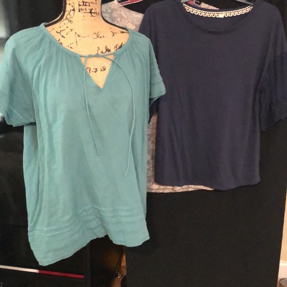 Beautiful lightweight and comfortable shirts - Picture 5 of 6